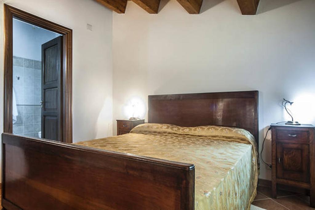 Agriturismo Miracco Atanasio Franco "Il Maniero" Santa Sofia d'Epiro Luaran gambar