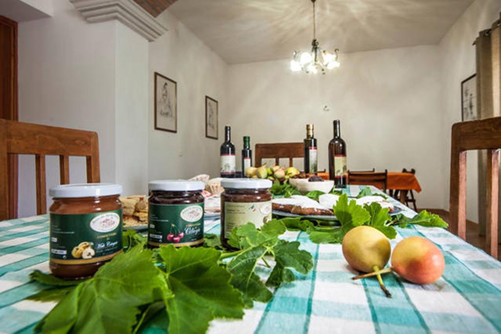 Agriturismo Miracco Atanasio Franco "Il Maniero" Santa Sofia d'Epiro Luaran gambar