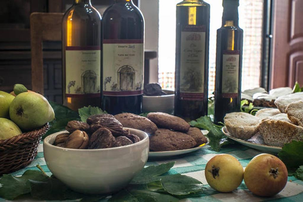 Agriturismo Miracco Atanasio Franco "Il Maniero" Santa Sofia d'Epiro Luaran gambar