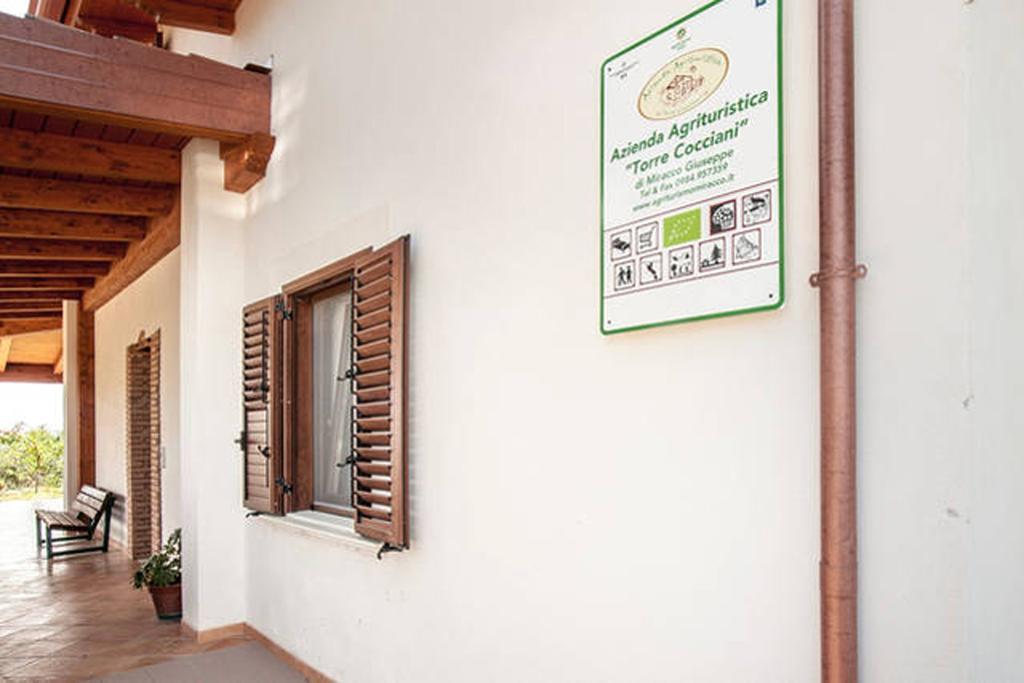 Agriturismo Miracco Atanasio Franco "Il Maniero" Santa Sofia d'Epiro Luaran gambar